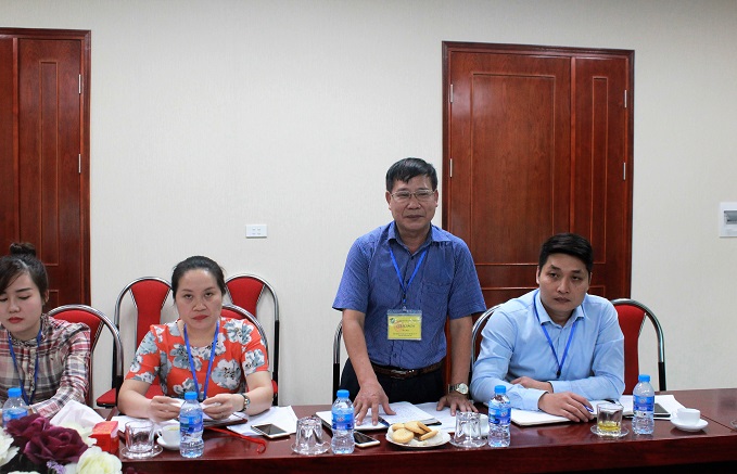 Ông Lương Ngọc Toàn, Bí thư Đảng uỷ Khối Doanh nghiệp huyện phát biểu tại buổi làm việc