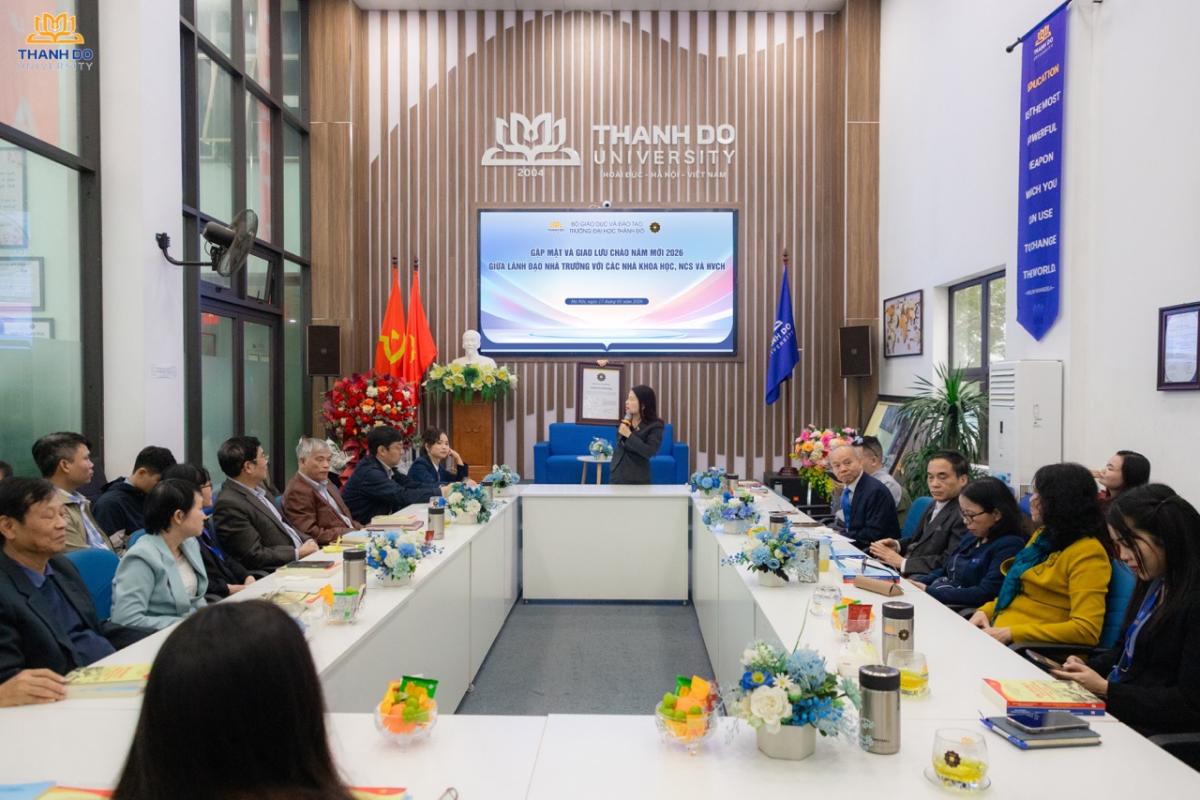 PGS.TS Phan Thị Thanh Thảo nhấn mạnh nhiệm vụ nâng cao chất lượng đào tạo Sau đại học trong chiến lược phát triển bền vững và hội nhập quốc tế theo chiều sâu của Trường Đại học Thành Đô.