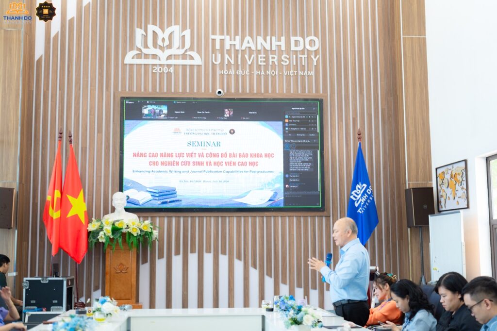 Phát động chương trình "90 Days Writing Challenge" khuyến khích học viên hình thành thói quen nghiên cứu và viết bài báo khoa học.