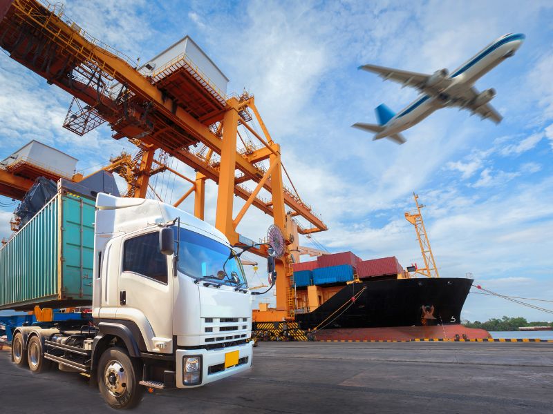 Tiêu Chí Chọn Trường đào tạo Logistics Phù Hợp