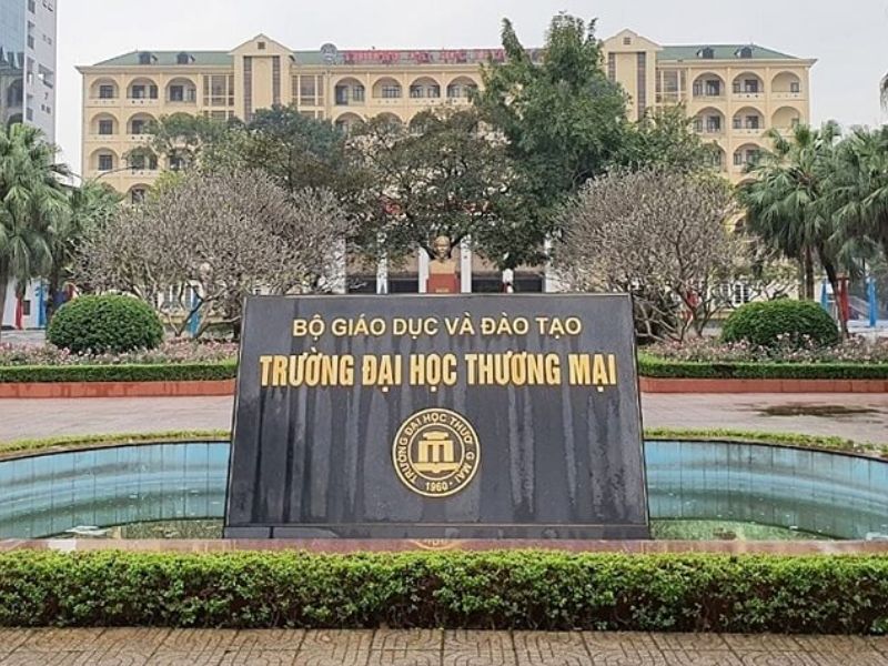 Đại học Thương Mại (TMU)