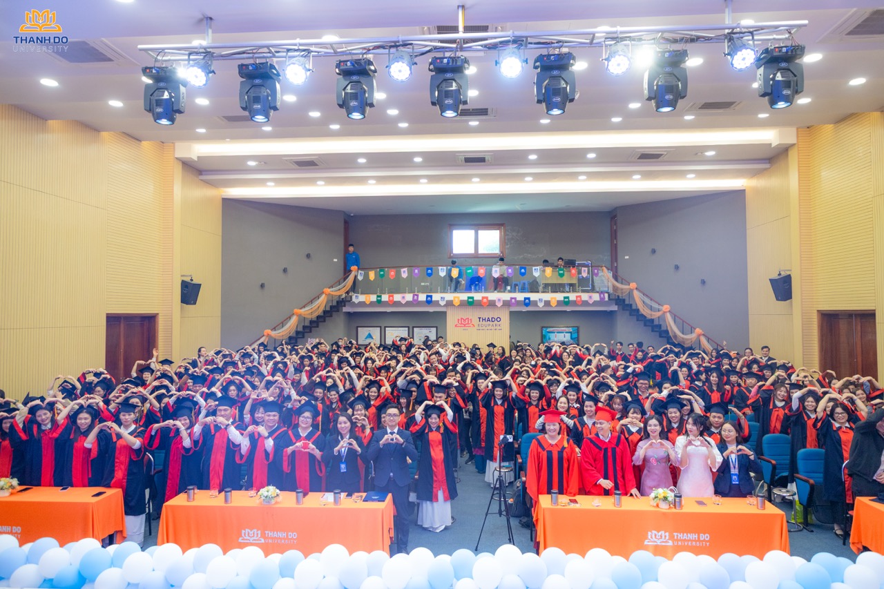 Toàn cảnh Lễ tốt nghiệp và Trao bằng Thạc sĩ - Kỹ sư - Cử nhân - Dược sĩ