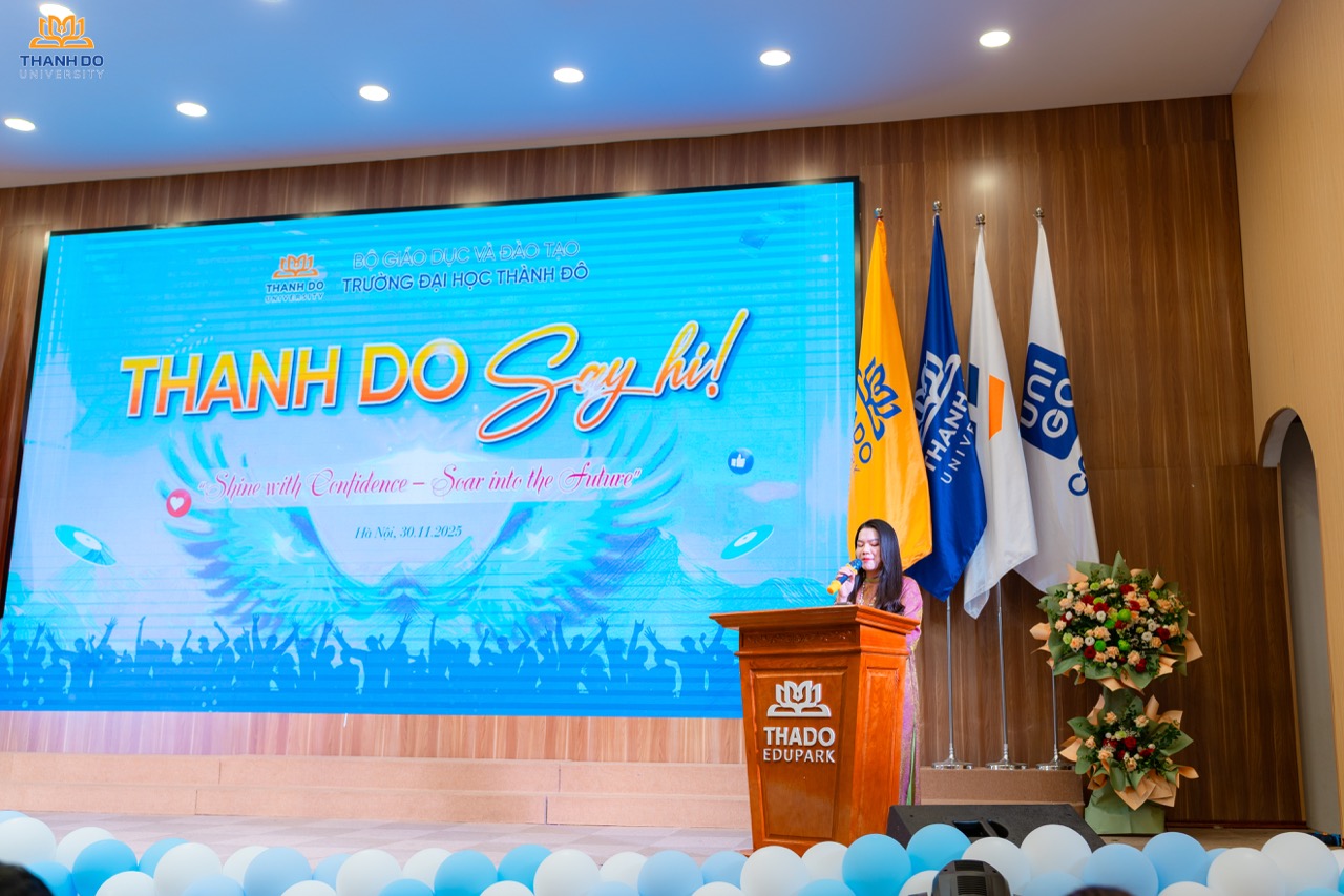 Bà Cao Minh Yến - CEO Pure & Young Beauty, Nhà tài trợ bạc của chương trình, chia sẻ tại chương trình