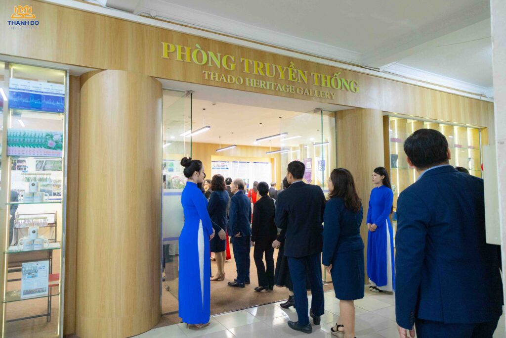 Phòng truyền thống Trường Đại học Thành Đô: không gian lưu giữ ký ức, nơi truyền thống gặp gỡ khát vọng tương lai