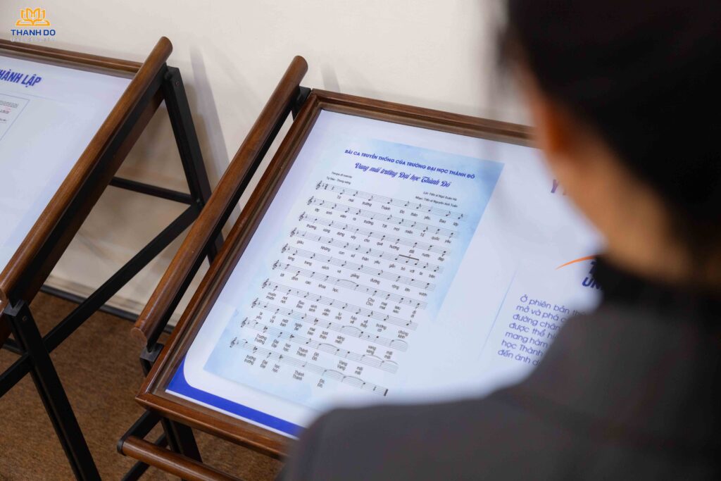 Bài ca truyền thống “Vang mãi Trường Đại học Thành Đô” - giai điệu đầy tự hào trong tim mỗi Thadoer