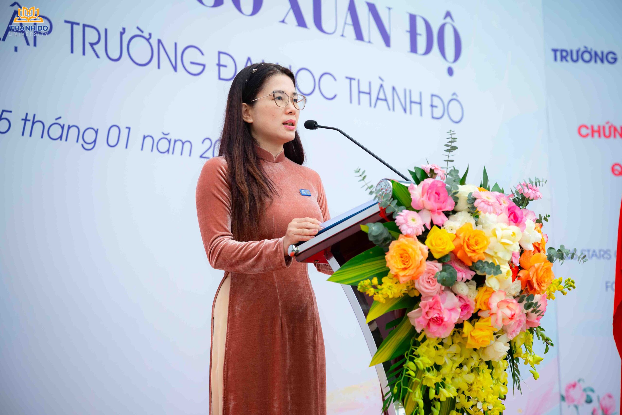 PGS.TS Phan Thị Thanh Thảo, Hiệu trưởng Trường Đại học Thành Đô, nhấn mạnh giá trị truyền thống, bản sắc Thadoer và tinh thần đổi mới