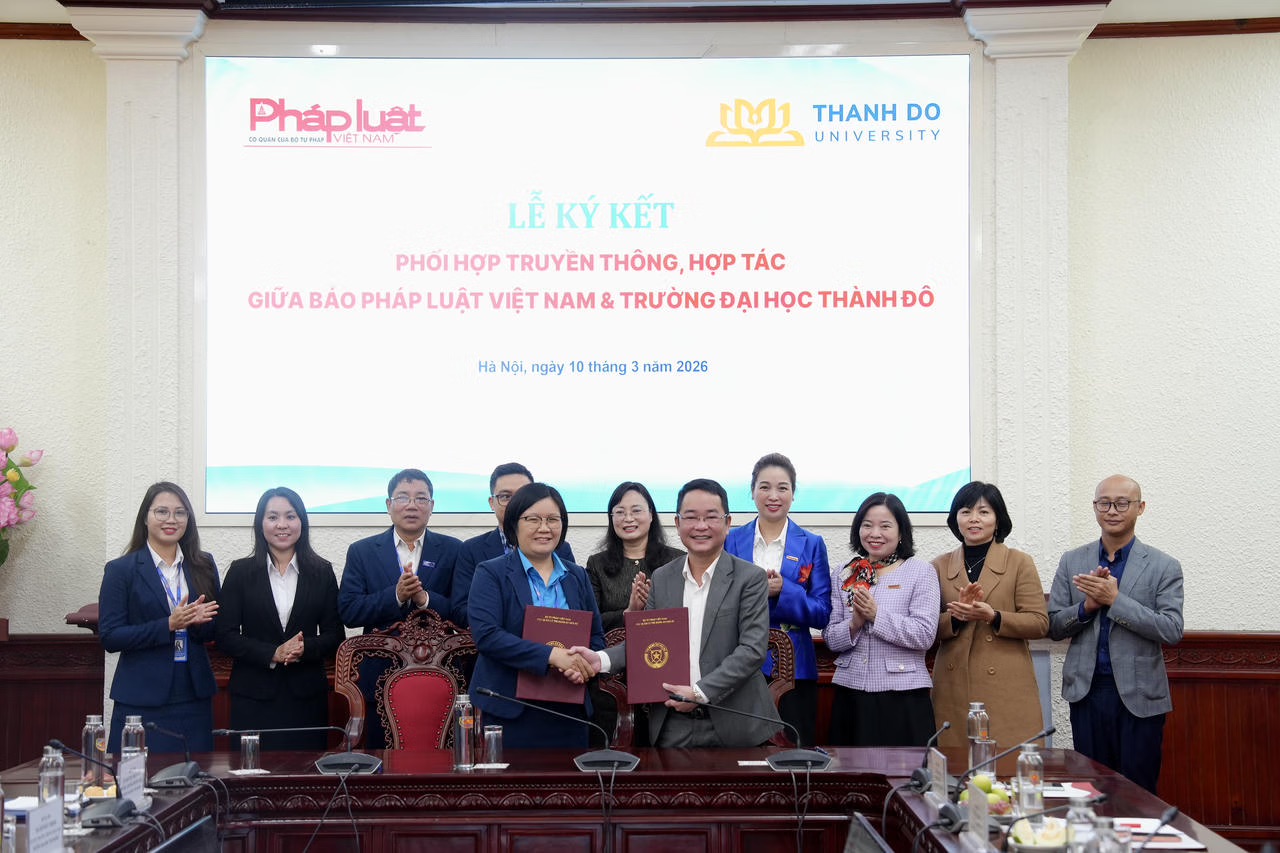 Báo Pháp luật Việt Nam và Trường Đại học Thành Đô Lễ ký phối hợp truyền thông.