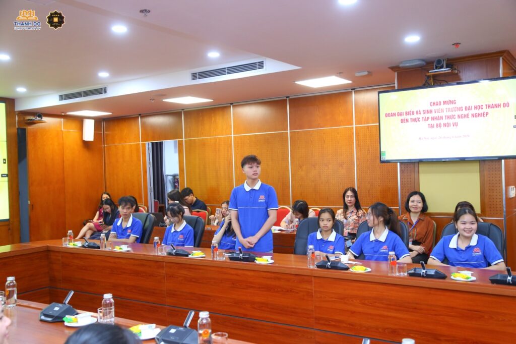 Chuyến thực tập góp phần bồi dưỡng kỹ năng nghề nghiệp, tư duy thực tiễn và định hướng phát triển sự nghiệp cho sinh viên Trường Đại học Thành Đô