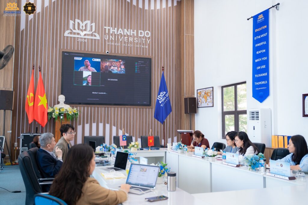 Đón tiếp đoàn trường Đại học Spectrum International University College.